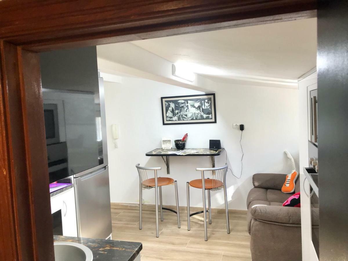 Petit Atico-Buhardilla Casco Historico Apartment Сантяго де Компостела Екстериор снимка